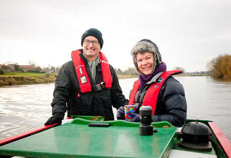Richard Parry CRT steering boat on river Trent