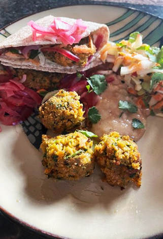 apple, celery and fennel salad with carrot falafel, red onion salad and white bean mango dip