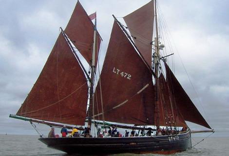 excelsior sail training - CanalsOnline Magazine