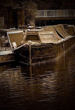 Lilith wooden narrowboat in 2022